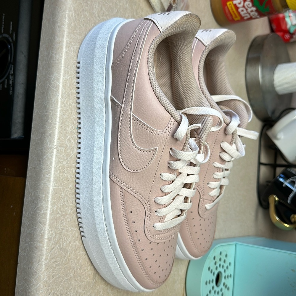 Nike pink Air Force